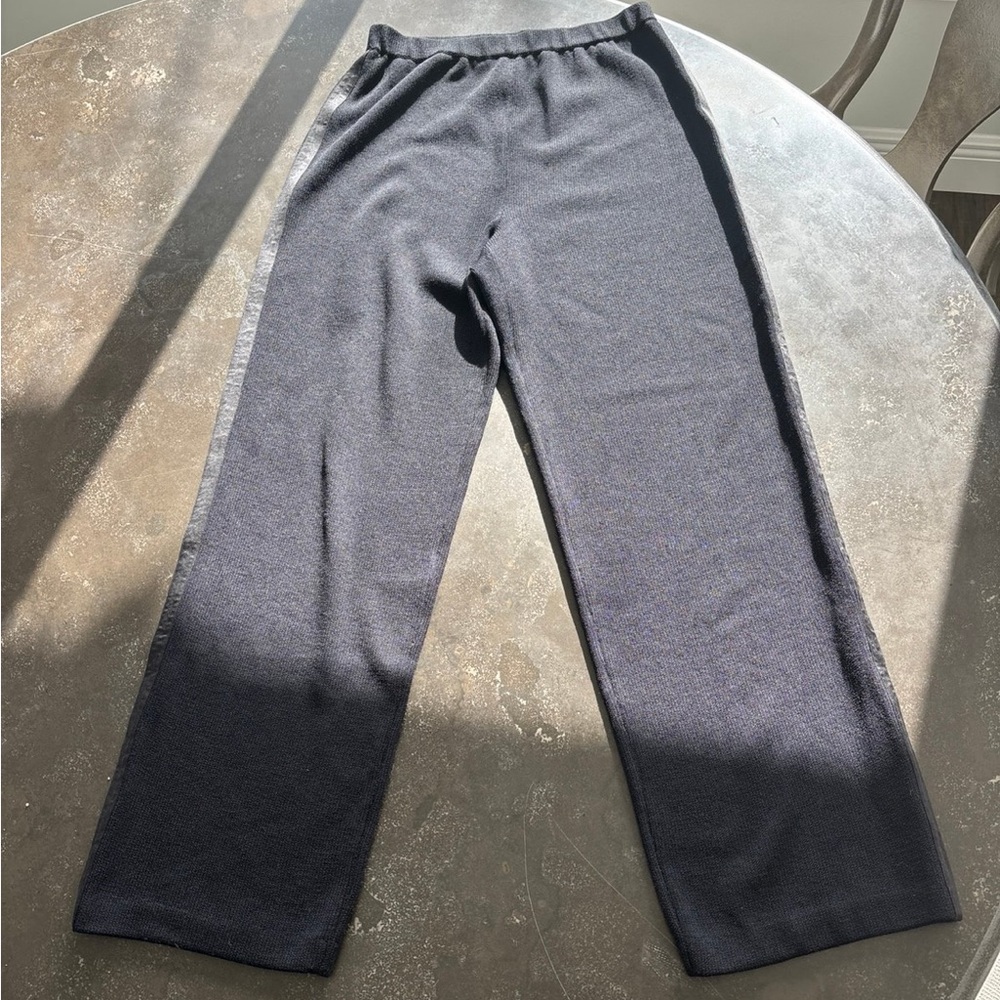 NWOT St. John evening knitted pants